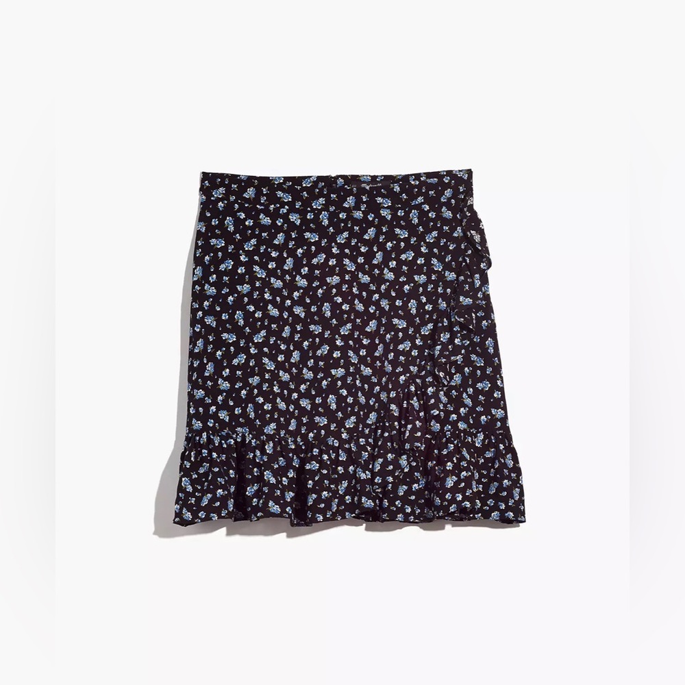 Ruffle-Wrap Mini Skirt in Baby's Breath